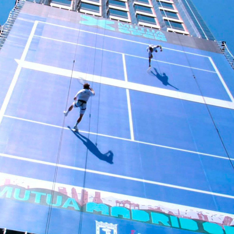 tenis en edificio Mutua Madrileña
